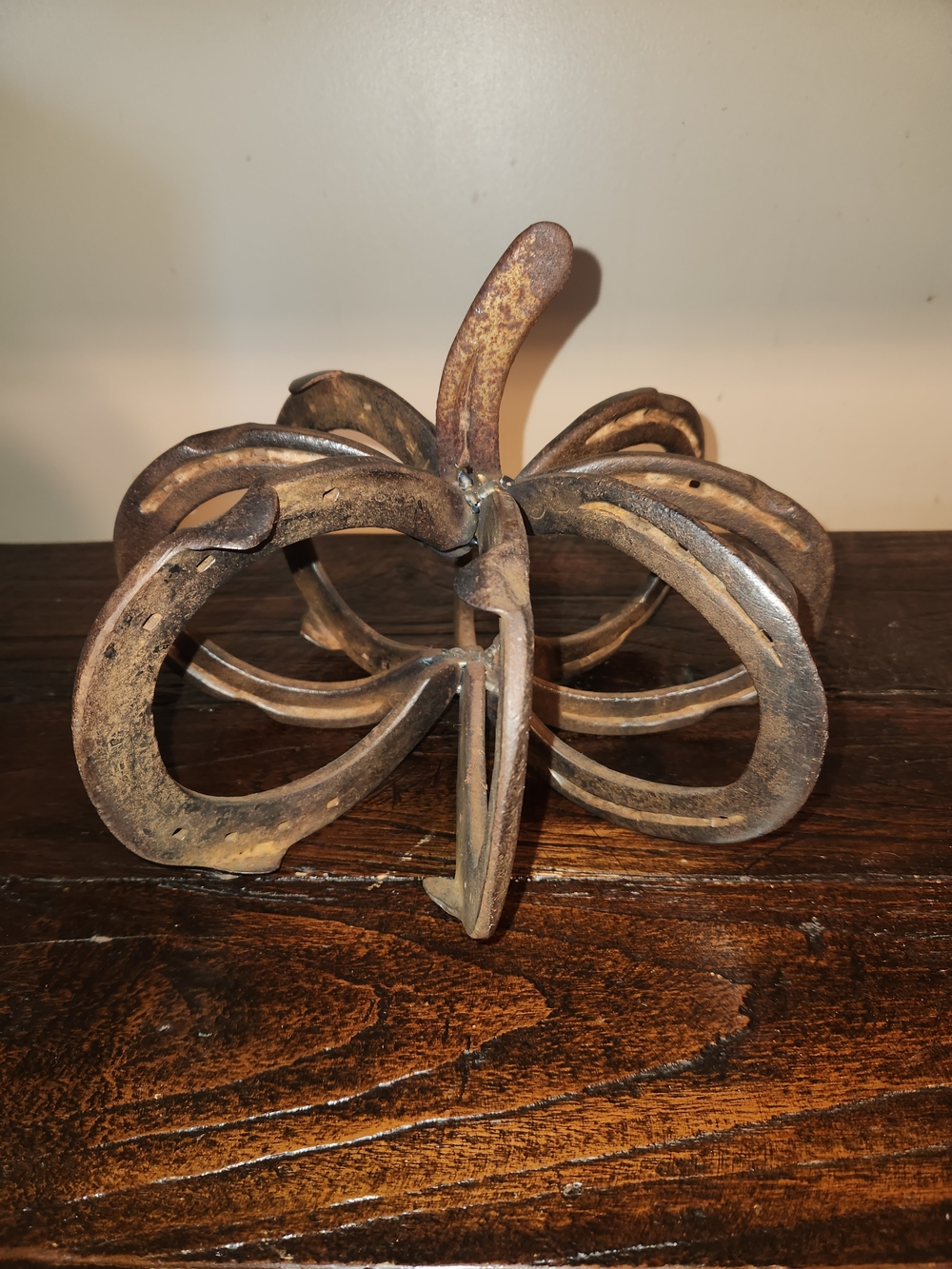 Rustic Metal Horseshoe Pumpkin Decor - Brown